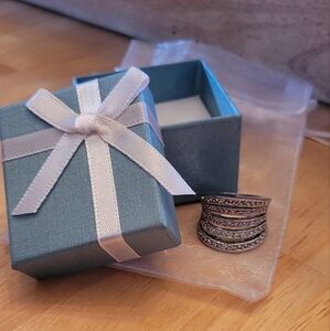 Brand New Premier Design Silver Cubic Zirconia Size 6 Ring